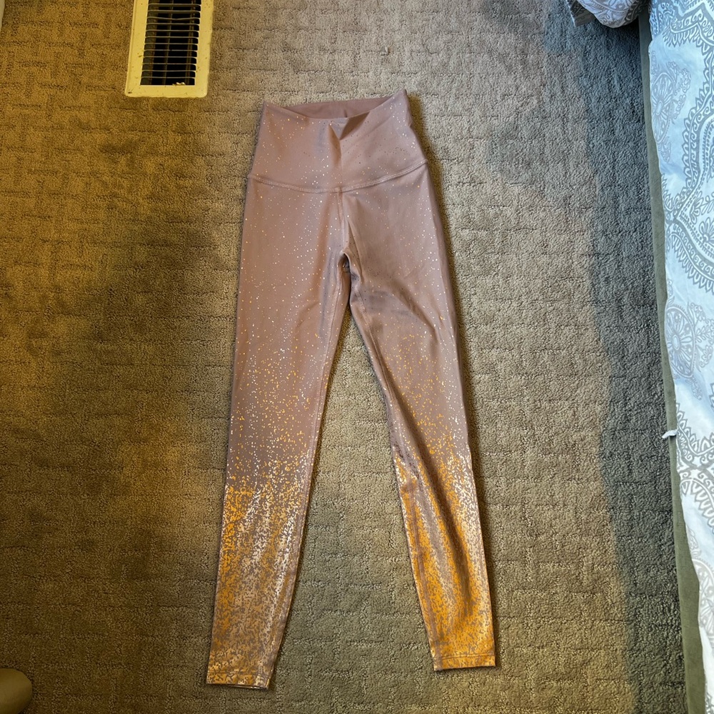 Beyond Yoga Alloy Ombre High Waisted Midi Legging Brazen Blush